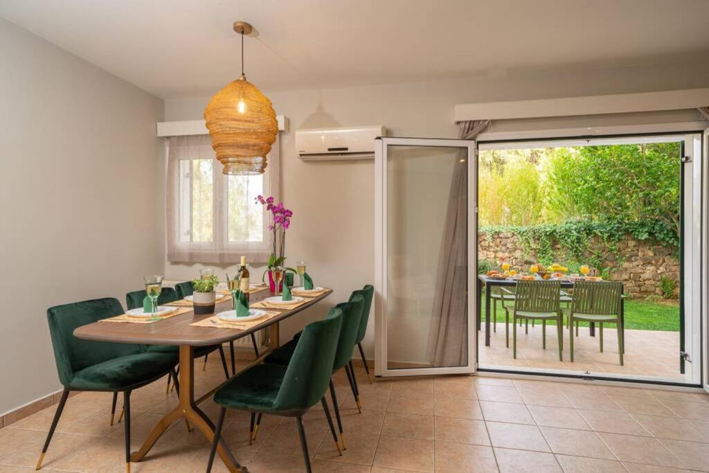 Central & Elegant Suite With Private Garden Argostoli  Exterior photo