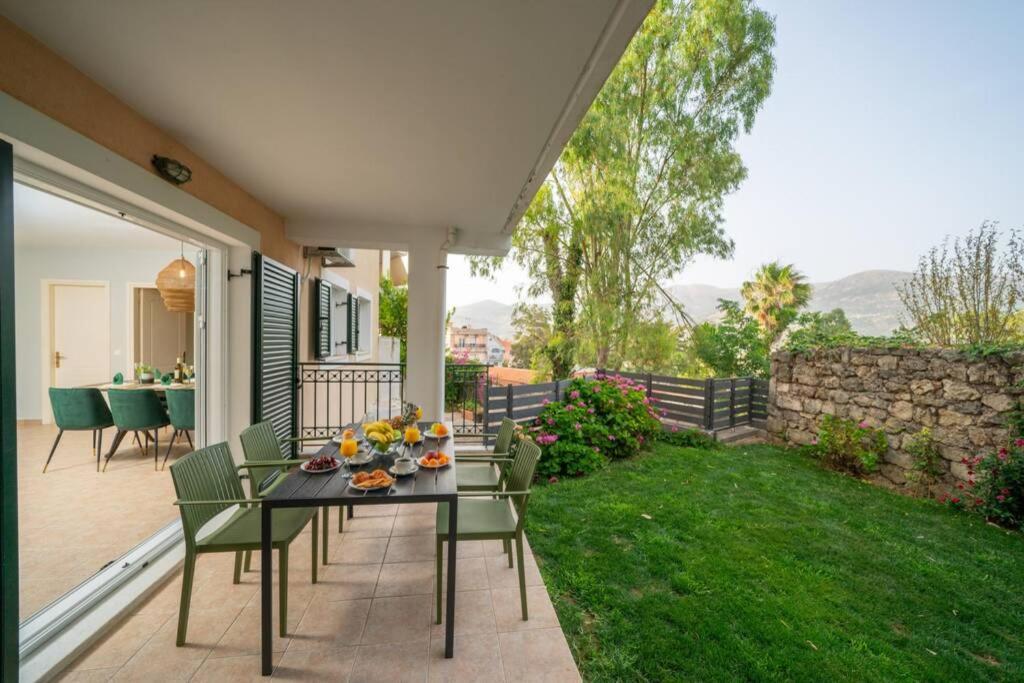 Central & Elegant Suite With Private Garden Argostoli  Exterior photo